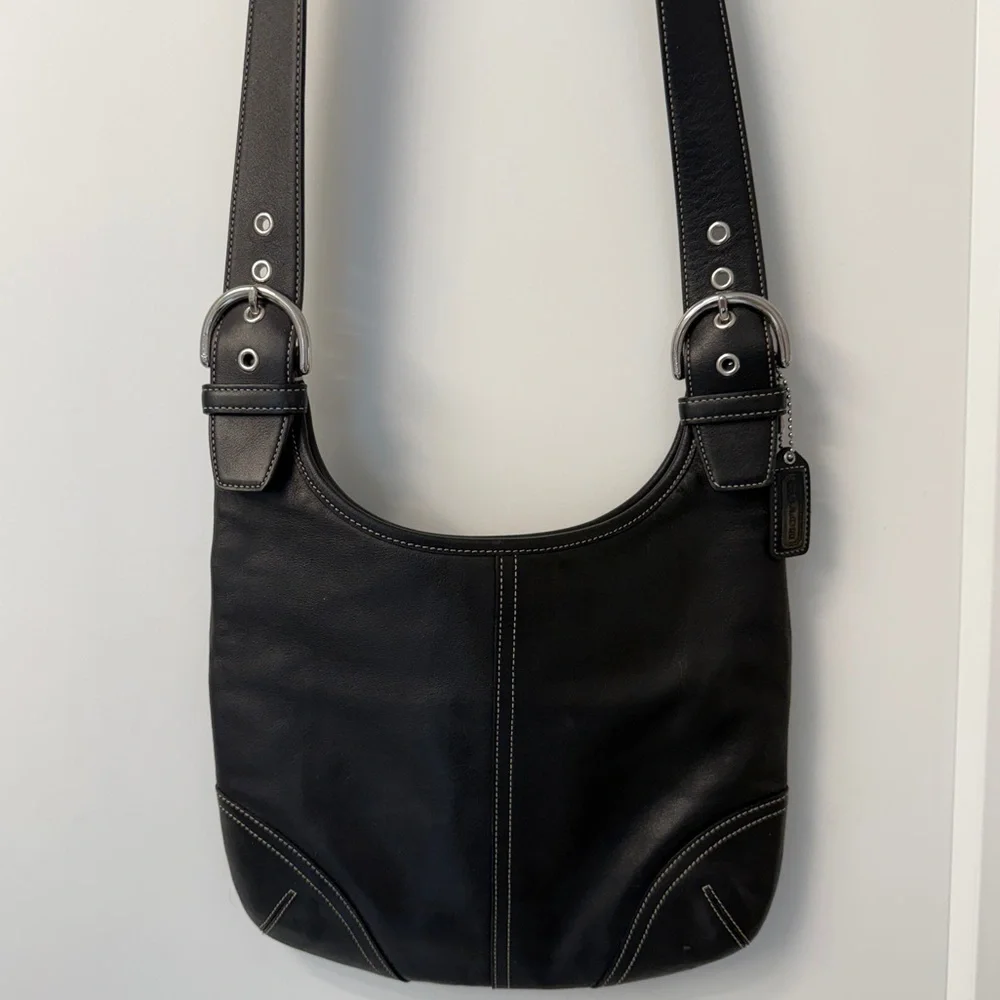 Coach Soho Slim Hippie Crossbody 9549 Black Leather Vintage Y2K Timeless Style